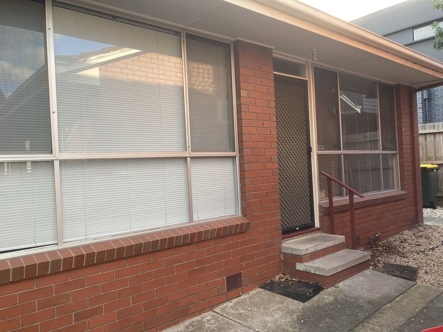 2 bedrooms Apartment / Unit / Flat in 6/138 West Fyans St NEWTOWN VIC, 3220