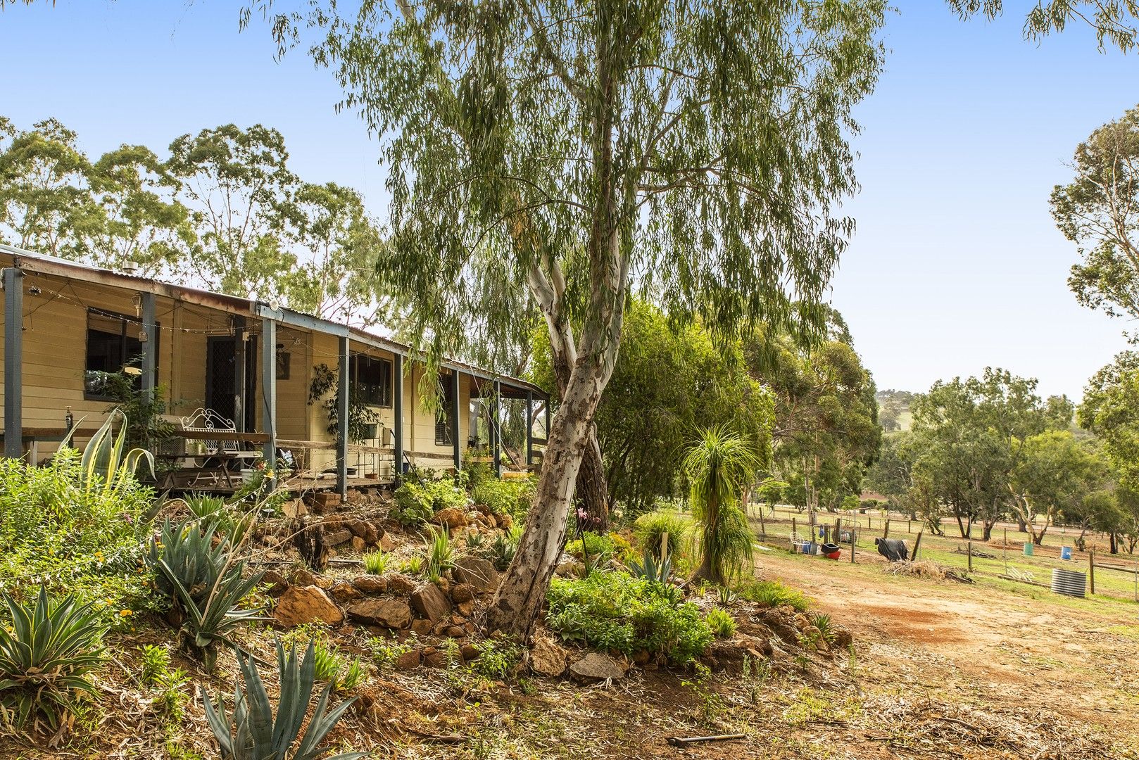 16 Ridgetop Ramble, Bindoon WA 6502, Image 0