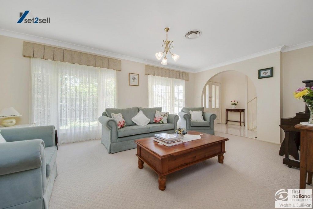 10 Woolisia Place, Baulkham Hills NSW 2153, Image 1