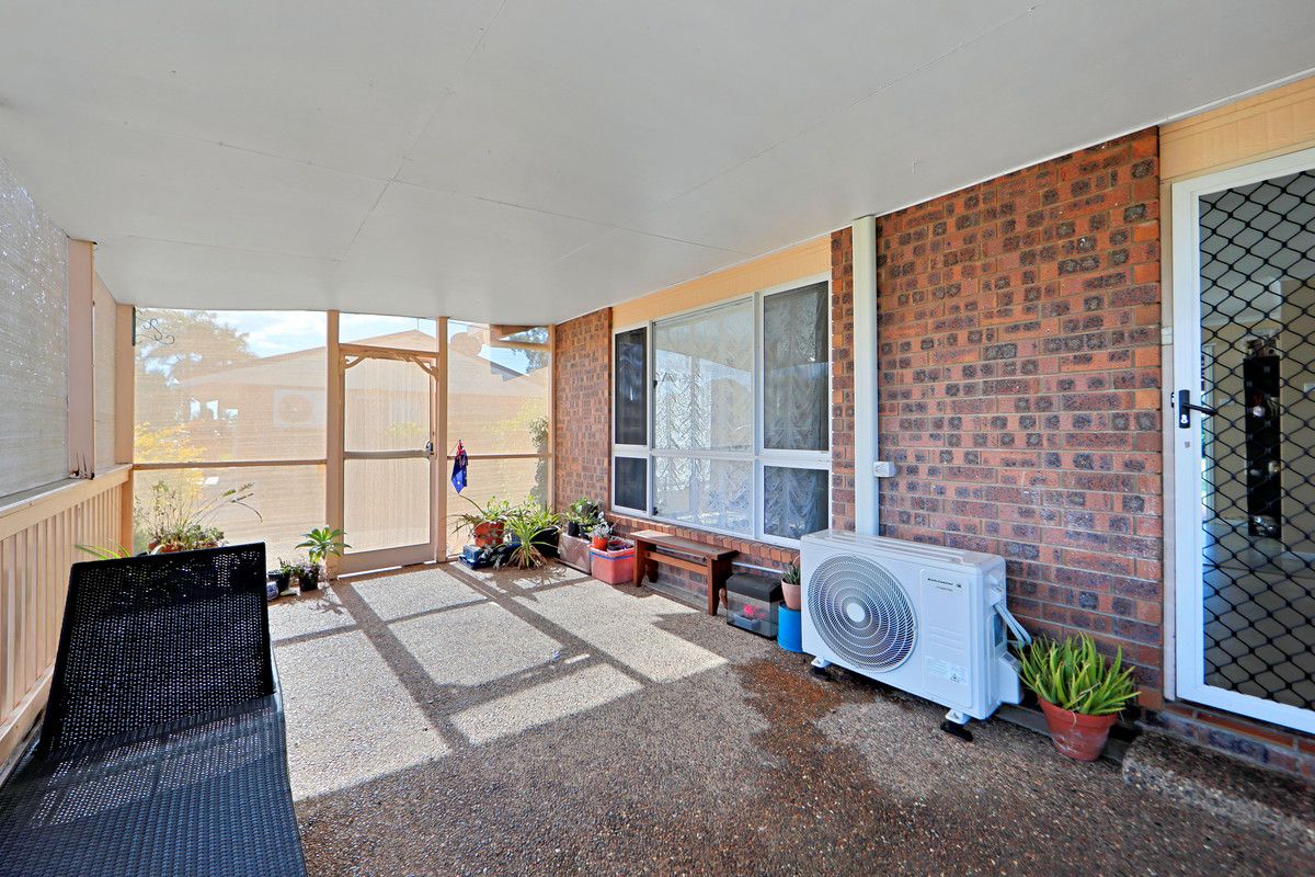 60 Wave Street, Burnett Heads QLD 4670, Image 2