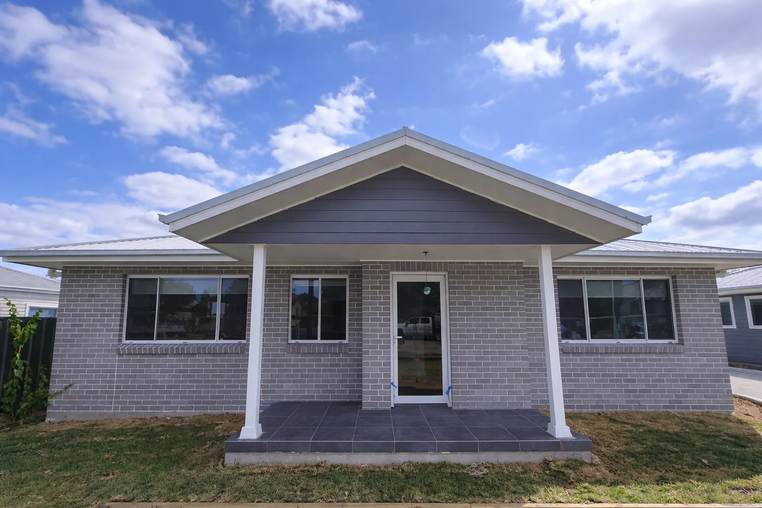 Primary image of 1/13 Emerson Street, Beresfield NSW 2322