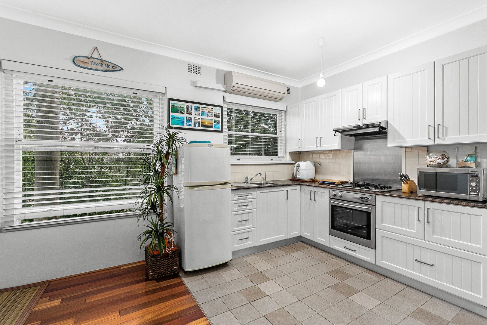 1/4 Holland Street, Cronulla NSW 2230, Image 0