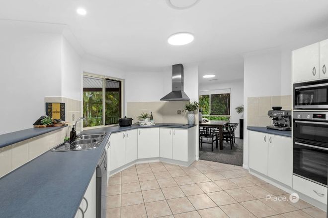 22 Leopardwood Court Albany Creek 4035 - Image 6