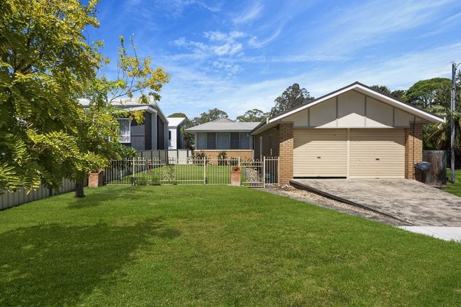 Picture of 162 Geoffrey Road, CHITTAWAY POINT NSW 2261