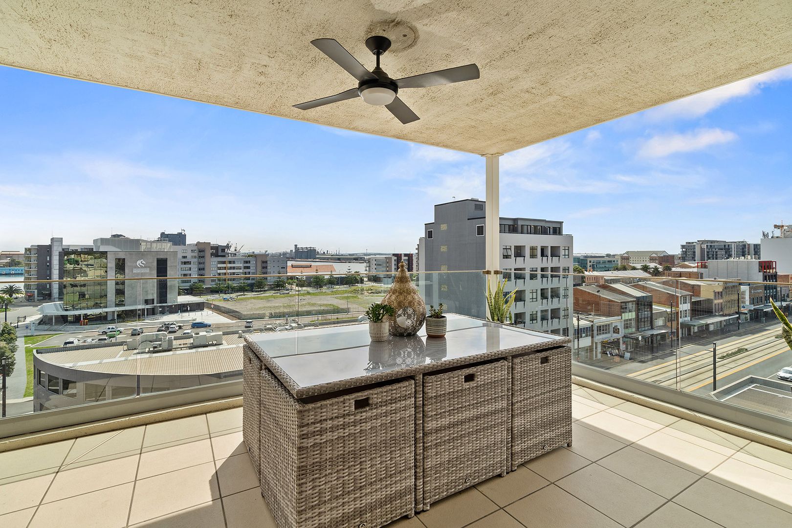 702/489 Hunter Street, Newcastle NSW 2300, Image 2