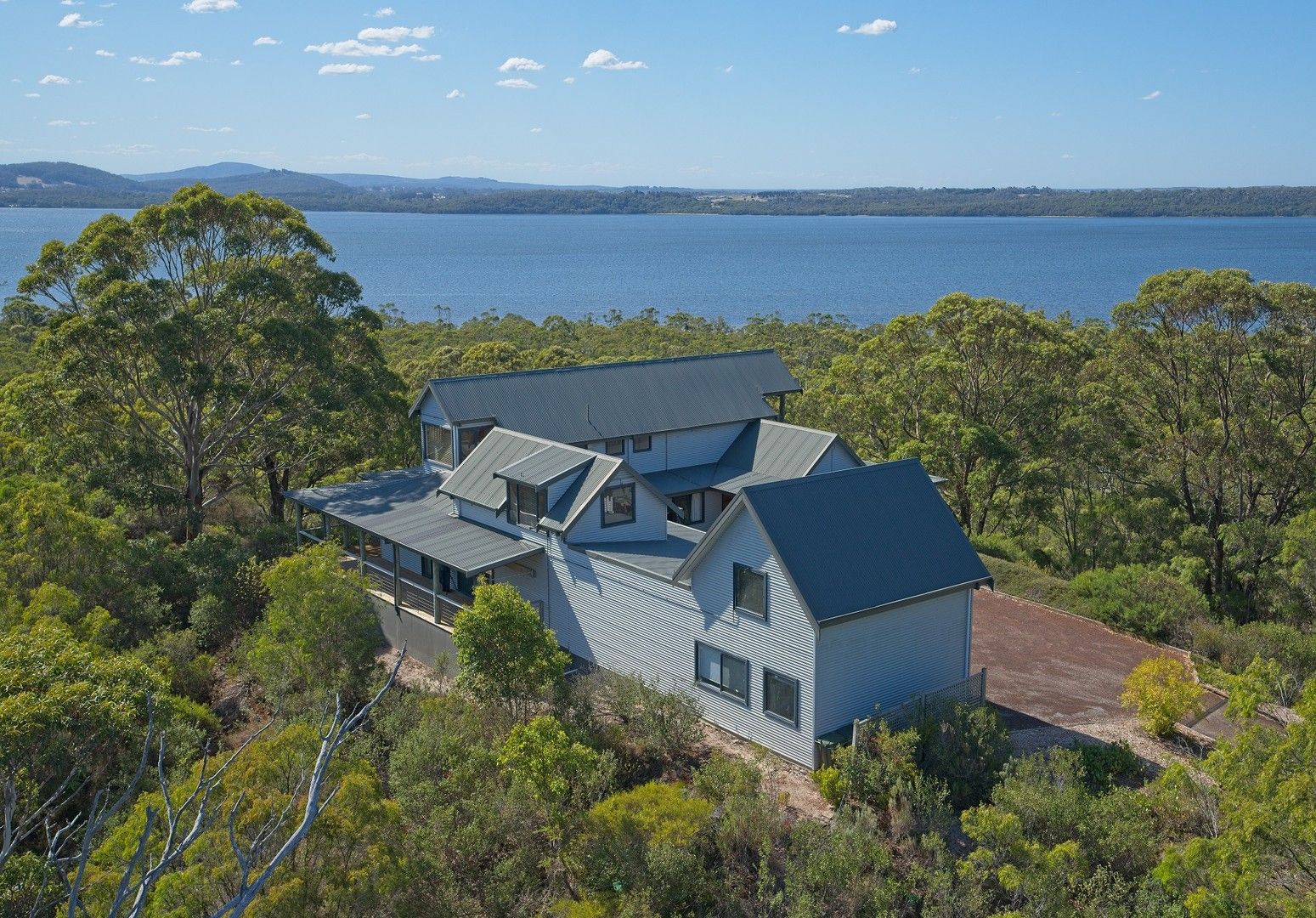 7 bedrooms House in  NULLAKI WA, 6330