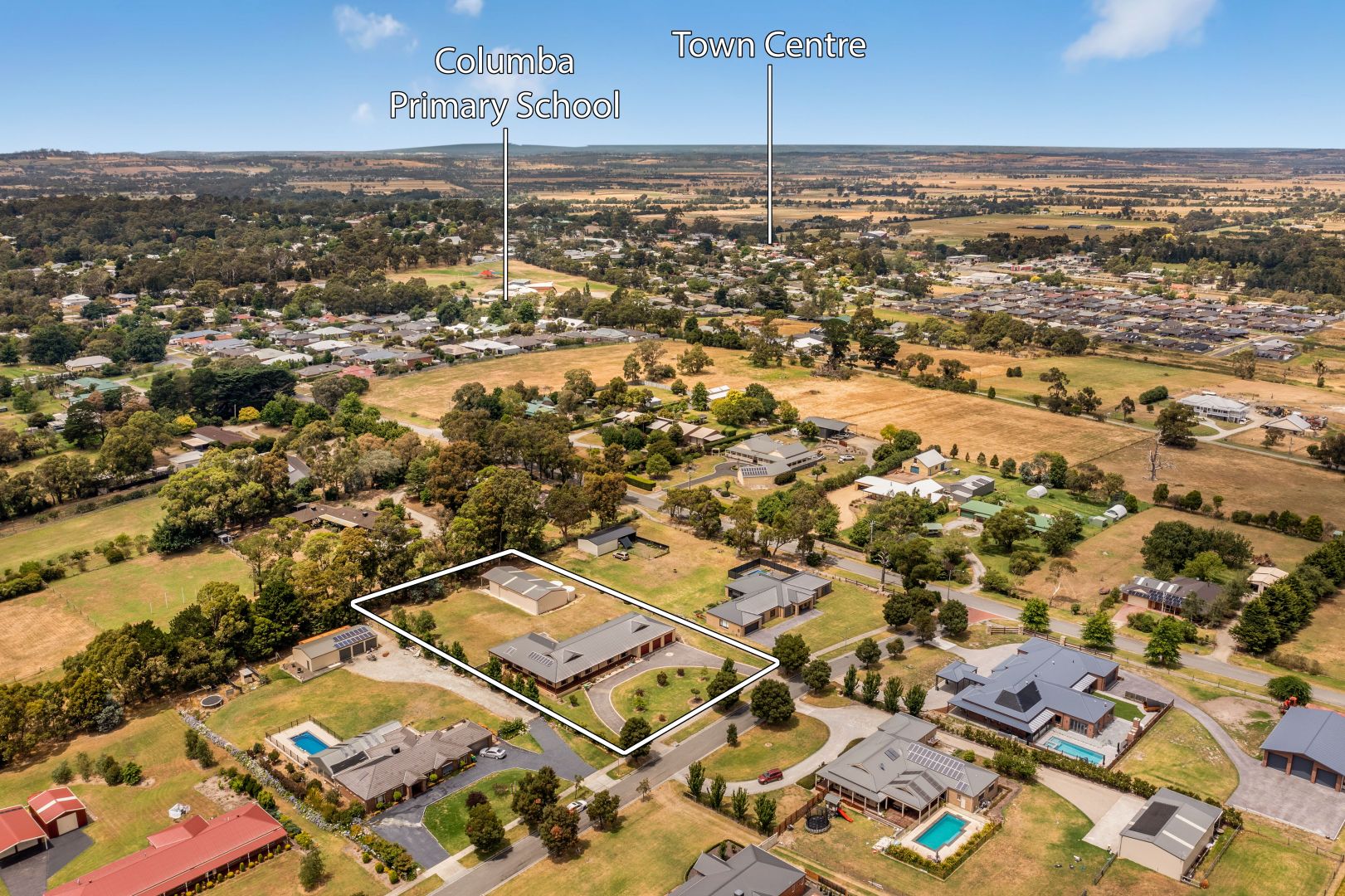 4 Gwen Meredith Drive, Bunyip VIC 3815, Image 2