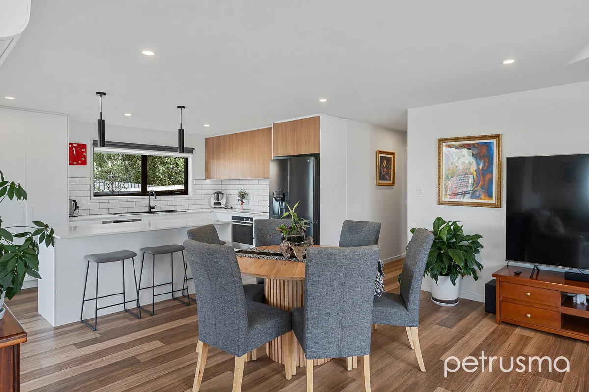 Additional image 5 of 4 Lagoon View Court, Midway Point TAS 7171