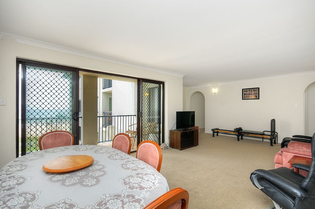 4/353 Golden Four Drive, Tugun QLD 4224, Image 2