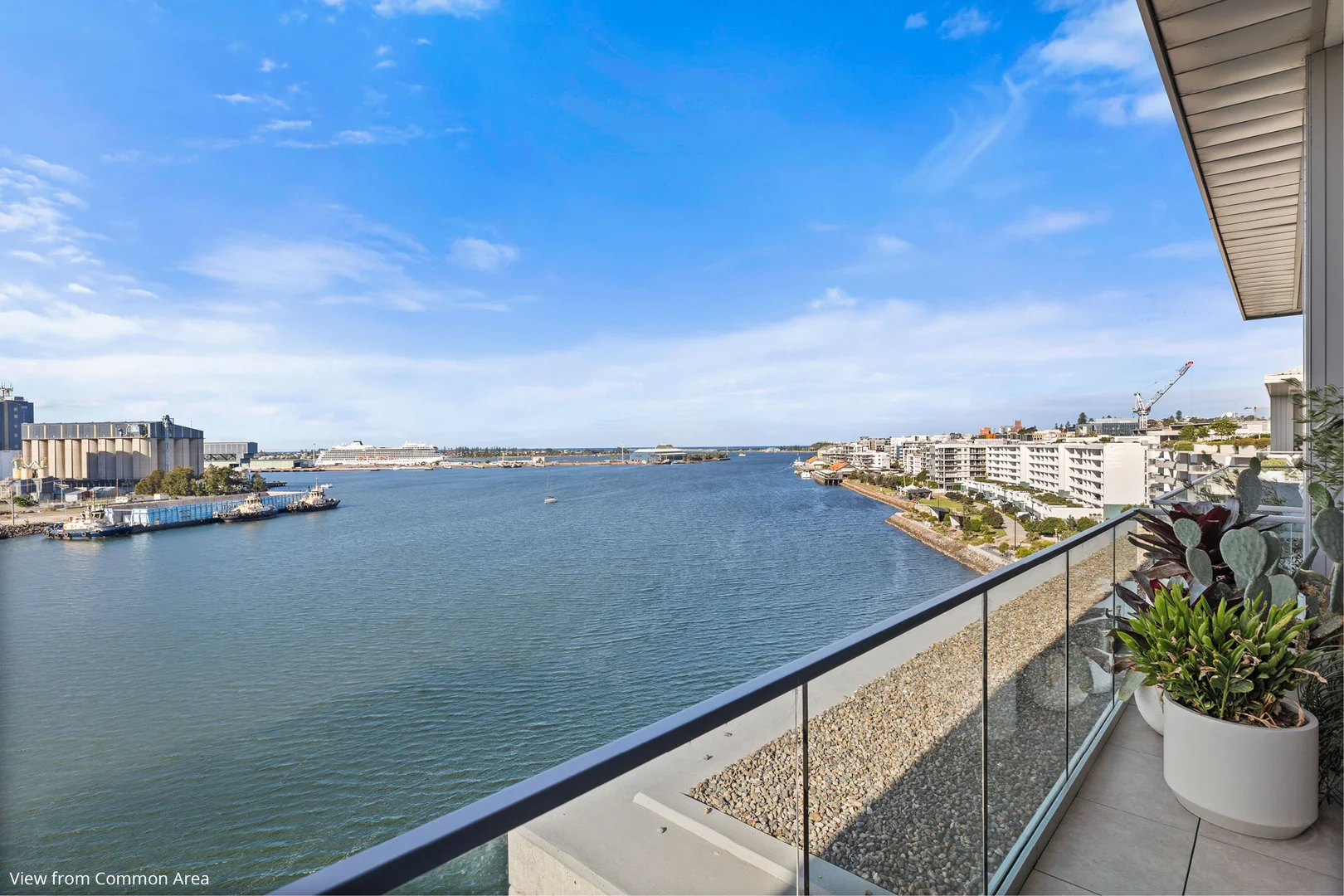 Additional image 32 of Level 5, 504/43 Honeysuckle Drive, Newcastle NSW 2300