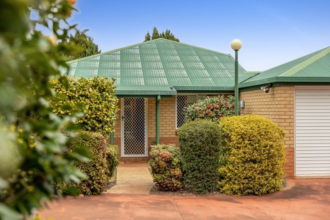 Picture of 1/37-39 Hume Street, NORTH TOOWOOMBA QLD 4350