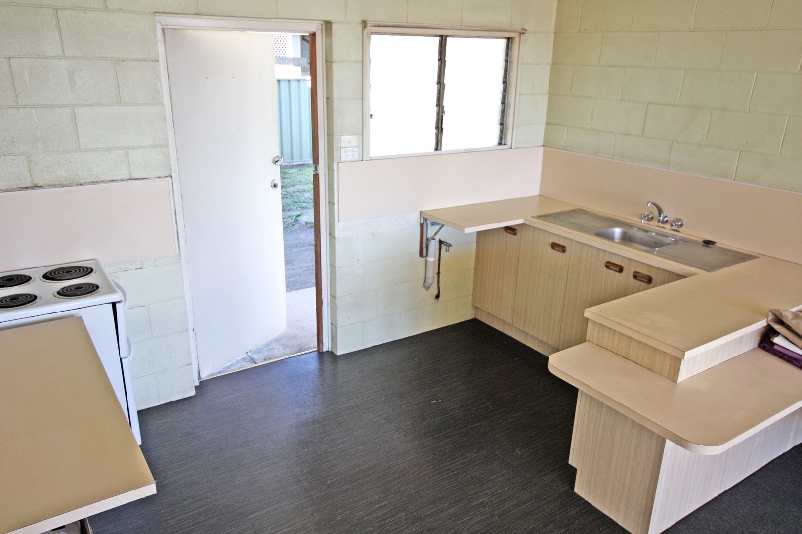 Mareeba QLD 4880 1 bed apartment for Rent, 280 16991750 Domain