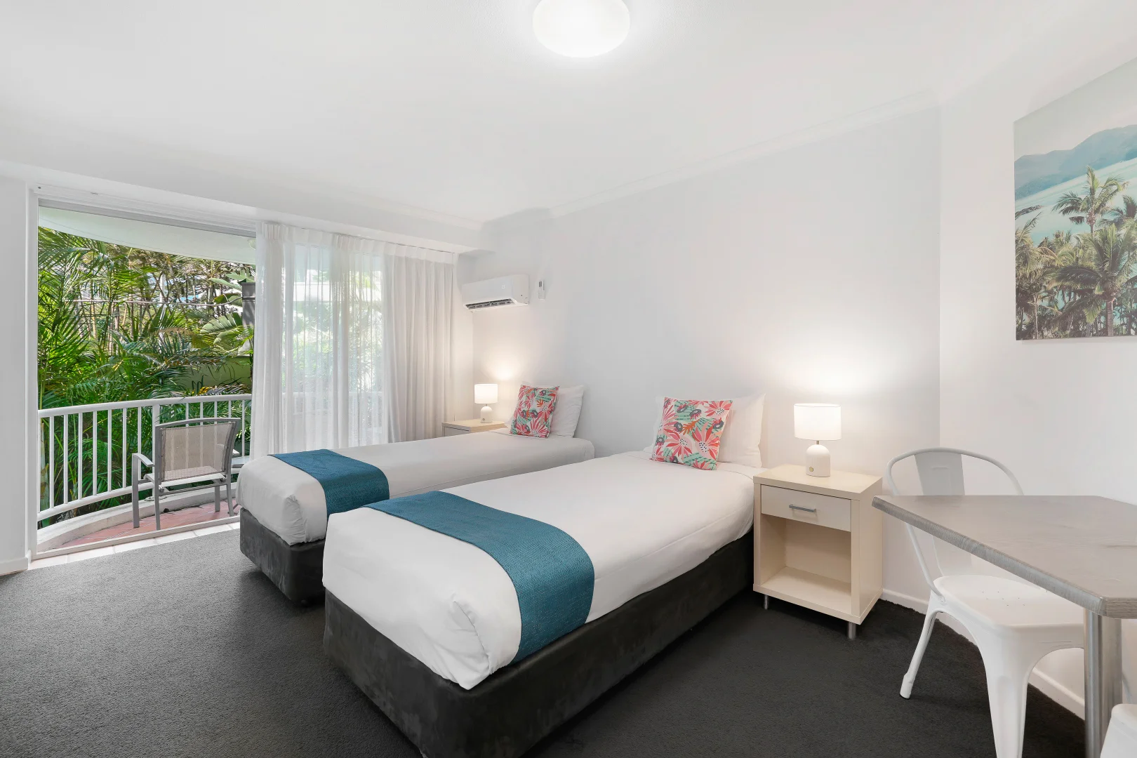 Additional image 13 of 003 & 004/140-144 Ferny Avenue, Surfers Paradise QLD 4217