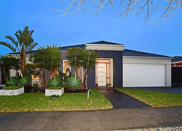 27 Pilgrim Drive, Hillside VIC 3037