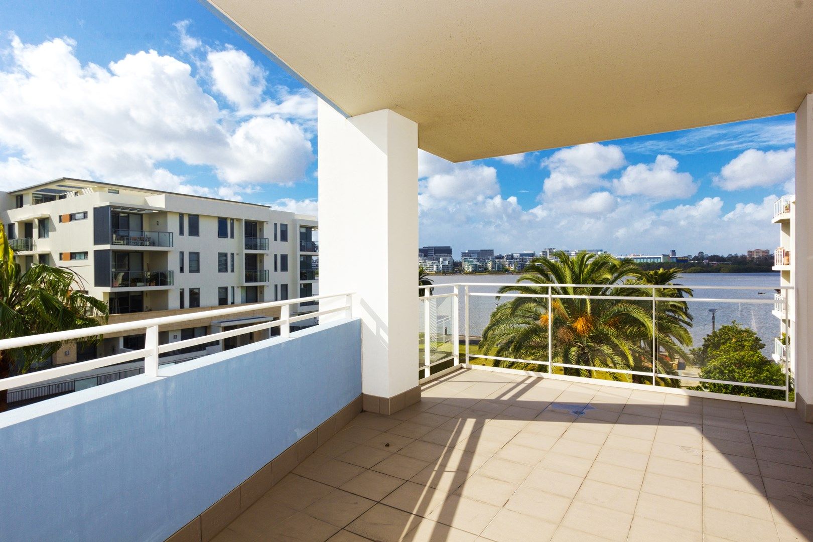 2 bedrooms Apartment / Unit / Flat in 744/2 The Crescent WENTWORTH POINT NSW, 2127