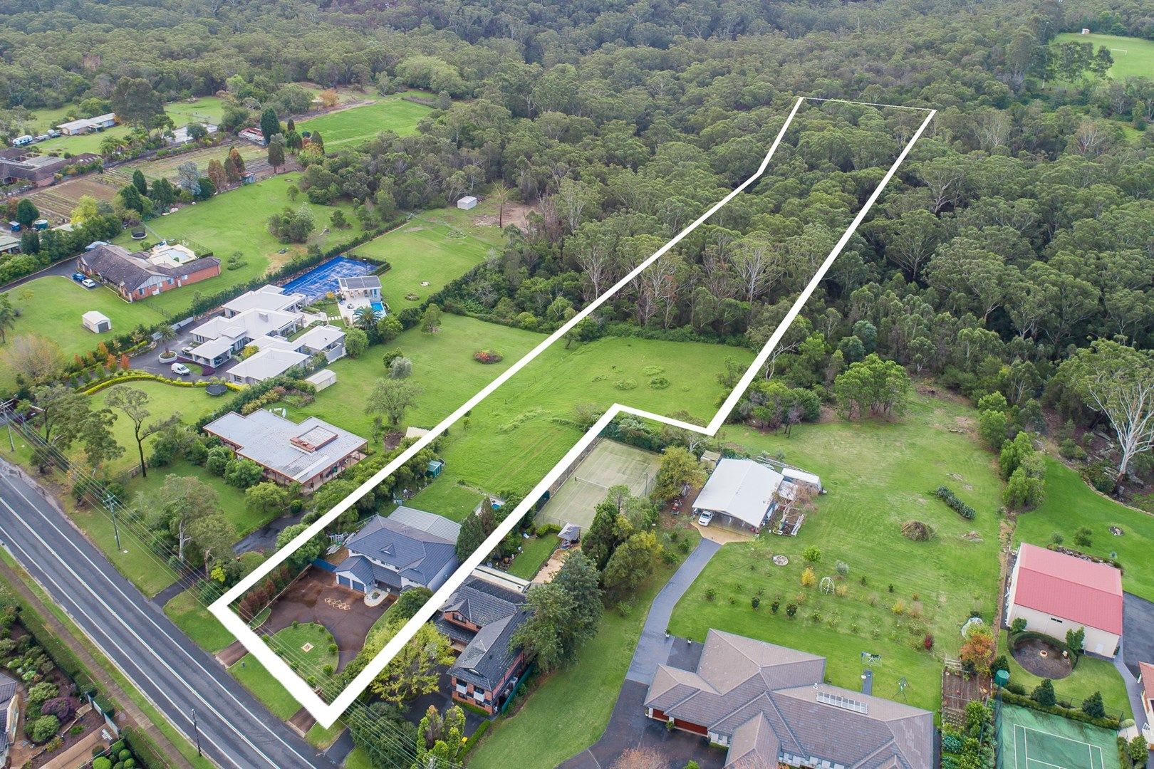 5 bedrooms Acreage / Semi-Rural in 101A Glenhaven Road GLENHAVEN NSW, 2156