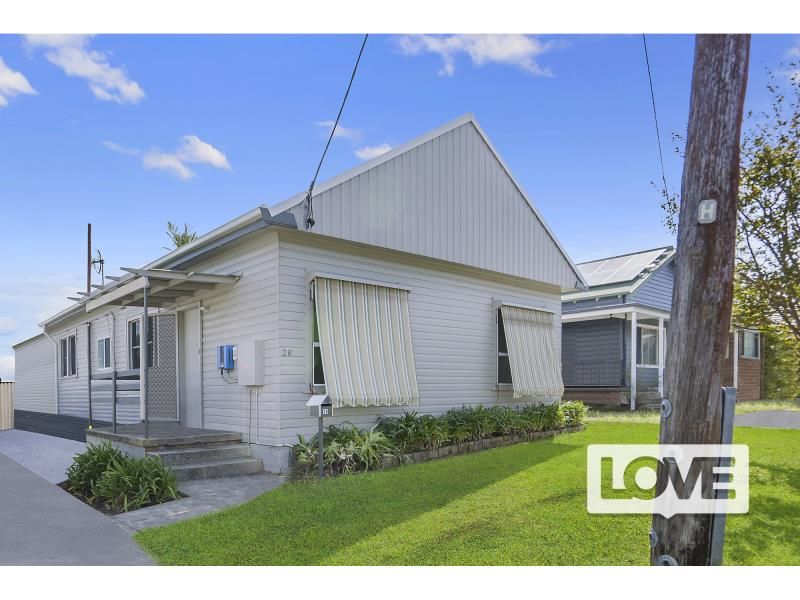 4 bedrooms House in Lee Crescent BIRMINGHAM GARDENS NSW, 2287