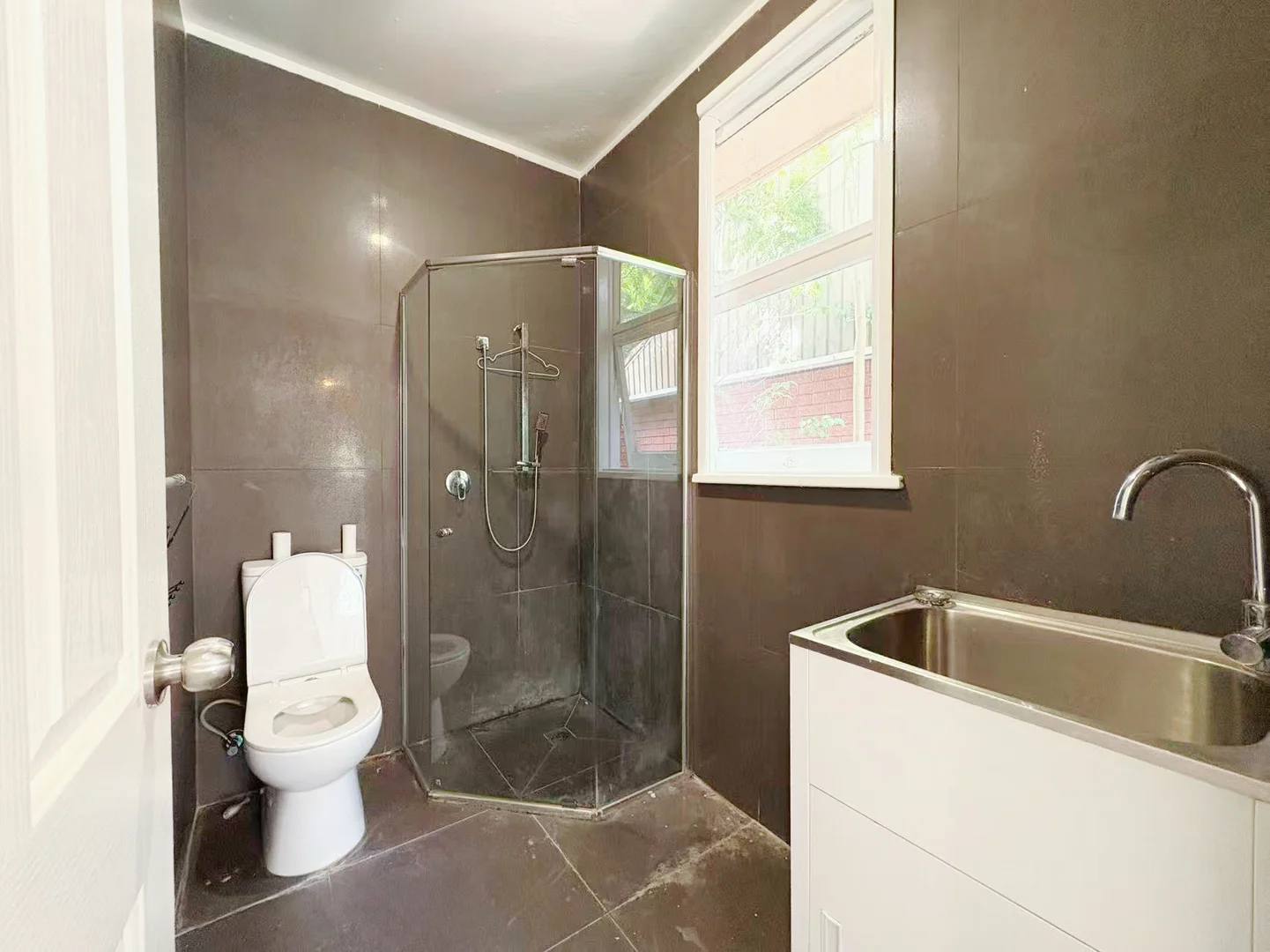 Additional image 15 of 20 English St, Glenfield NSW 2167