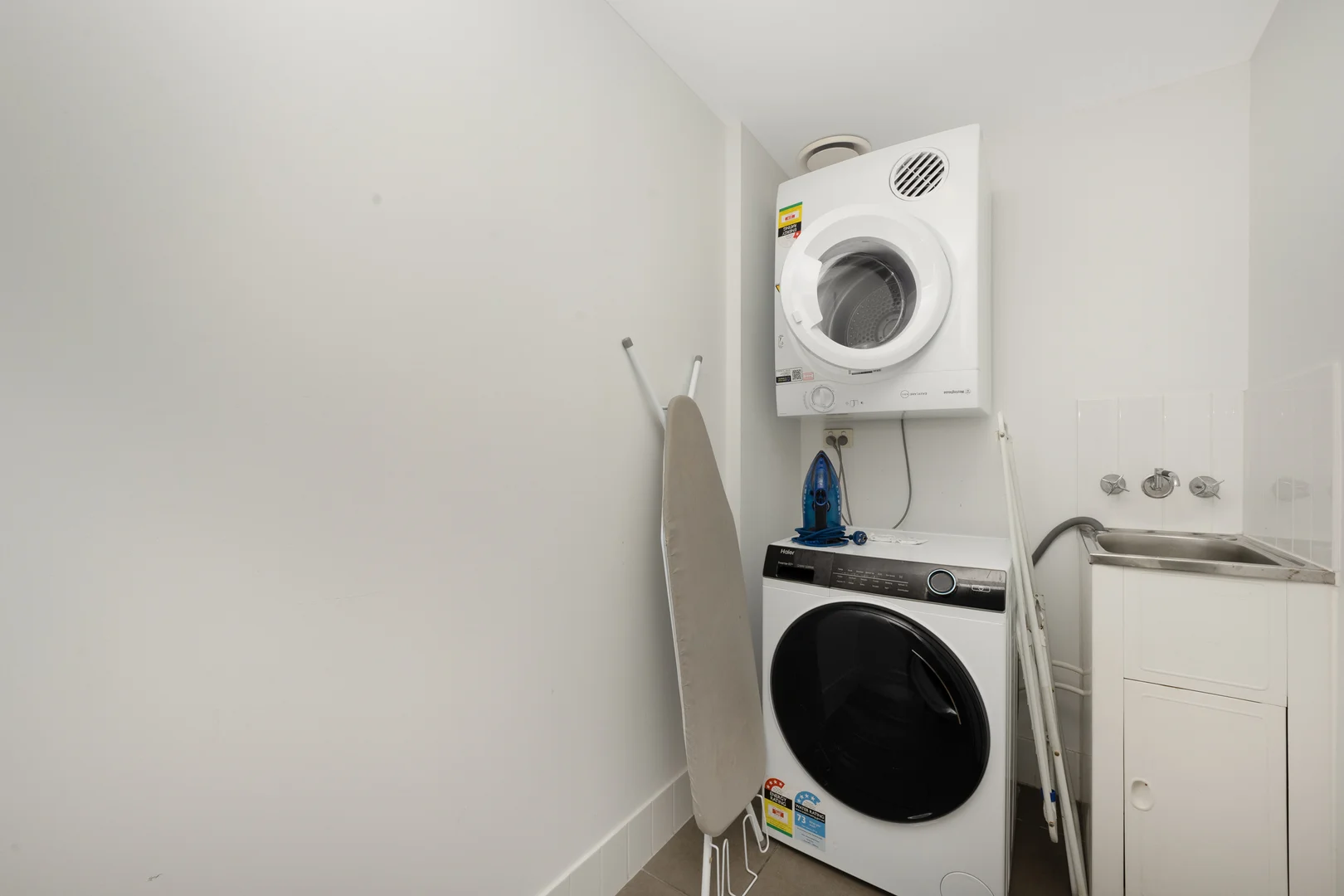 Additional image 12 of 1207/2 Dibbs Street, South Townsville QLD 4810