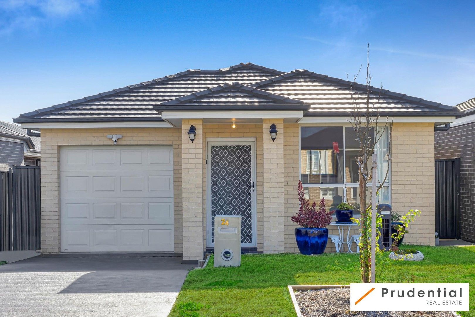 24 Hillston Circuit, Gregory Hills NSW 2557, Image 0