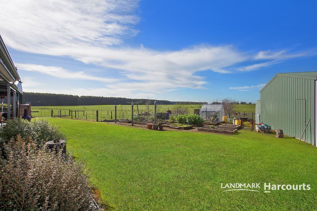 135 Ellis Road, Myamyn VIC 3304, Image 2