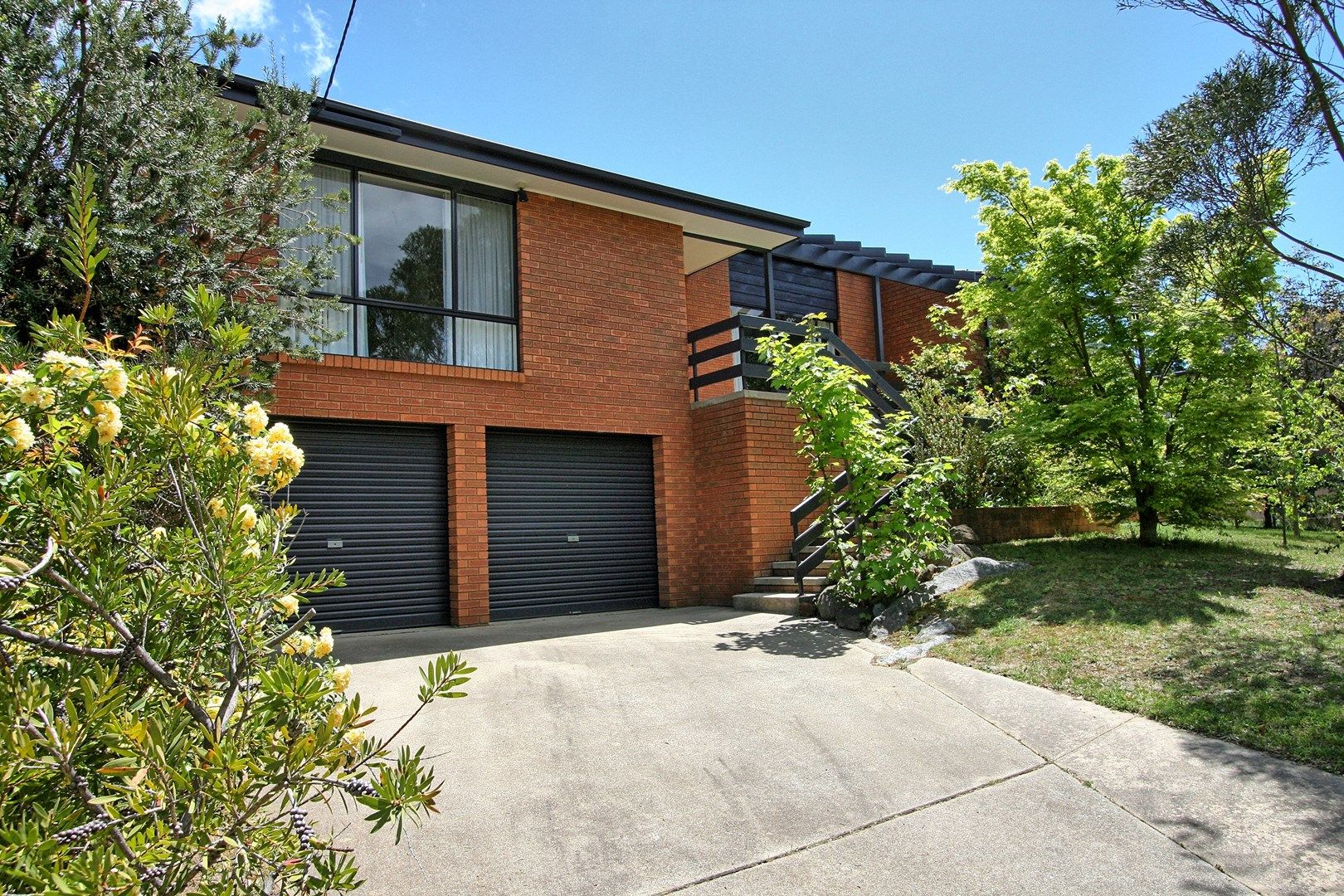 4 Cobbon Cres, Jindabyne NSW 2627, Image 0