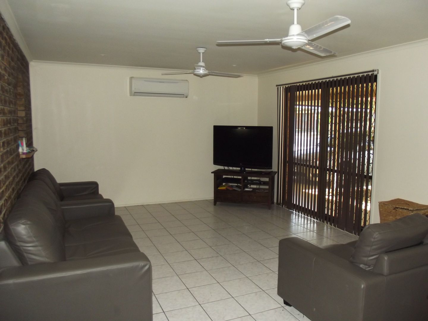 7 Wallace Court, South Mackay QLD 4740, Image 2