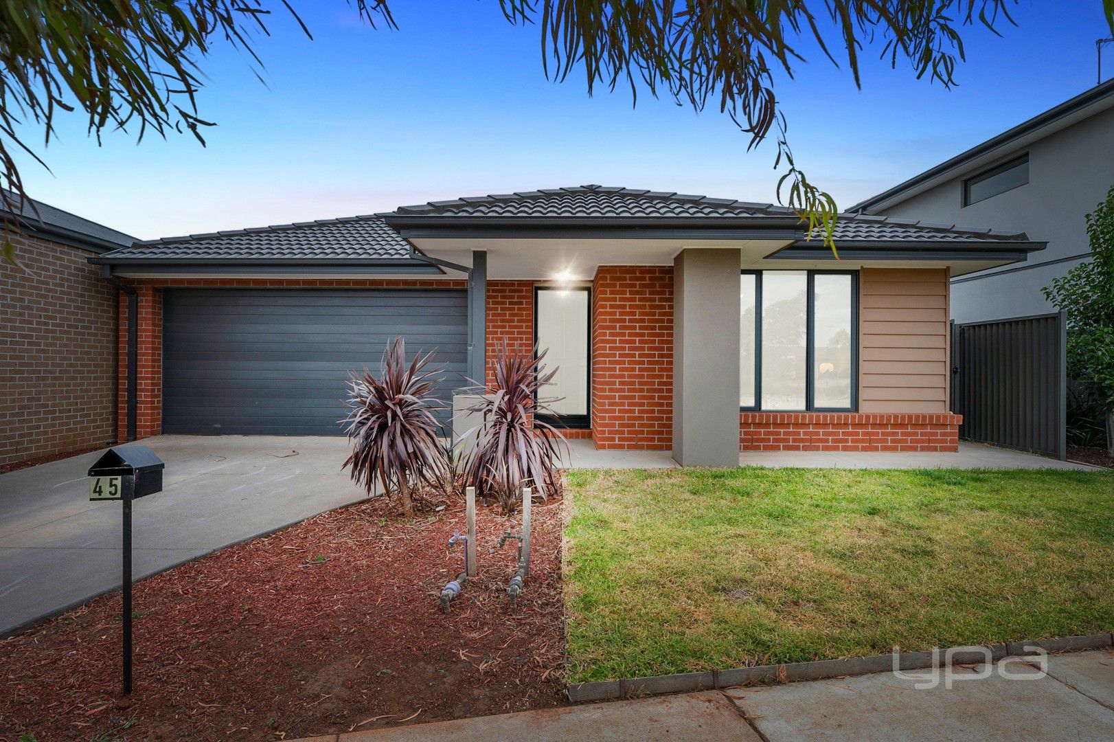 45 Sandygate Circuit, Strathtulloh VIC 3338, Image 0