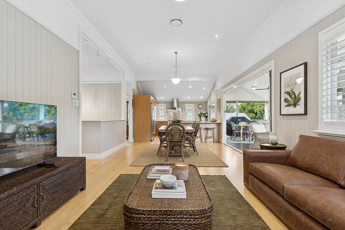 8 Bentinck Street Sherwood 4075 - Image 5