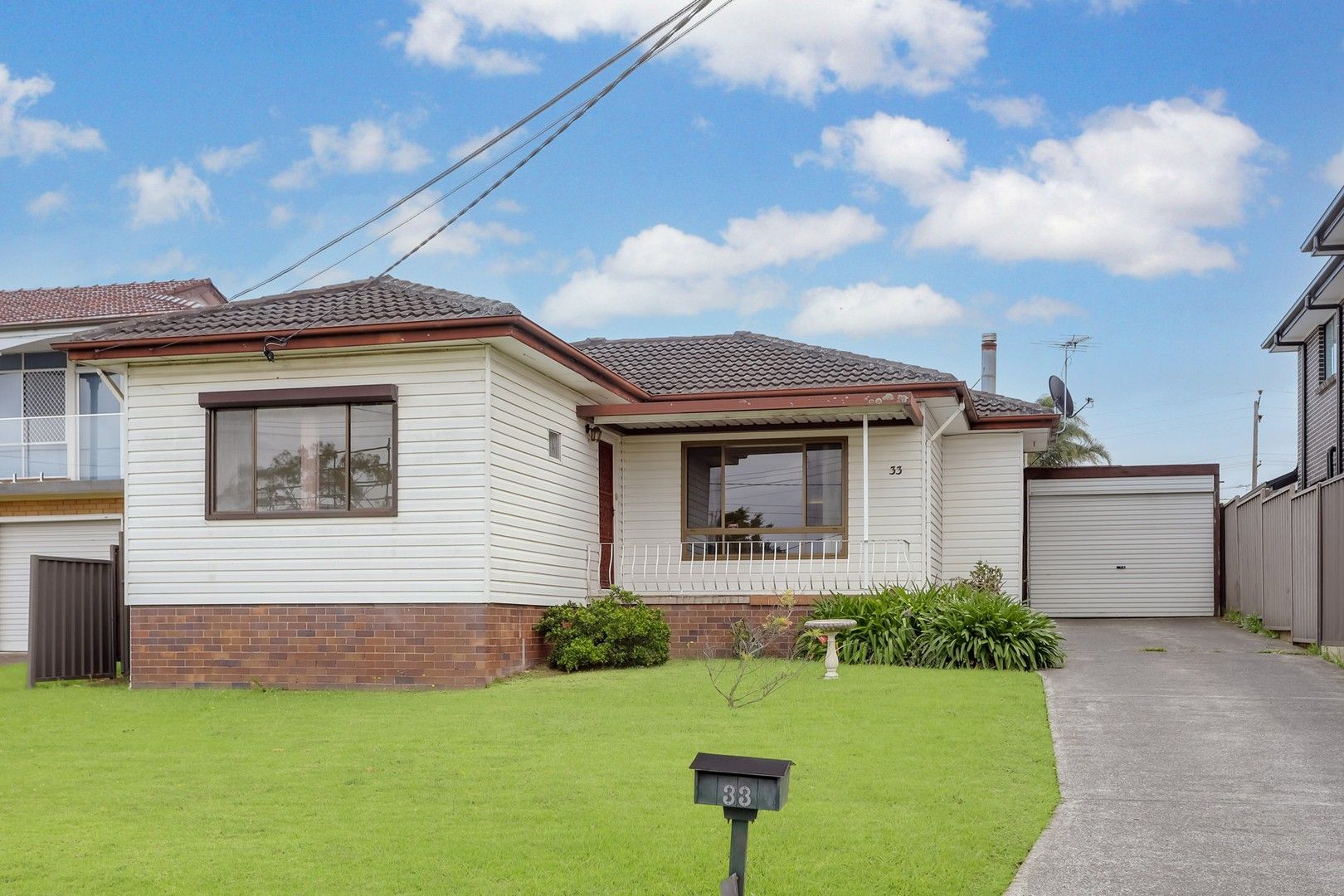 3 bedrooms House in 33 Lyle Street GIRRAWEEN NSW, 2145