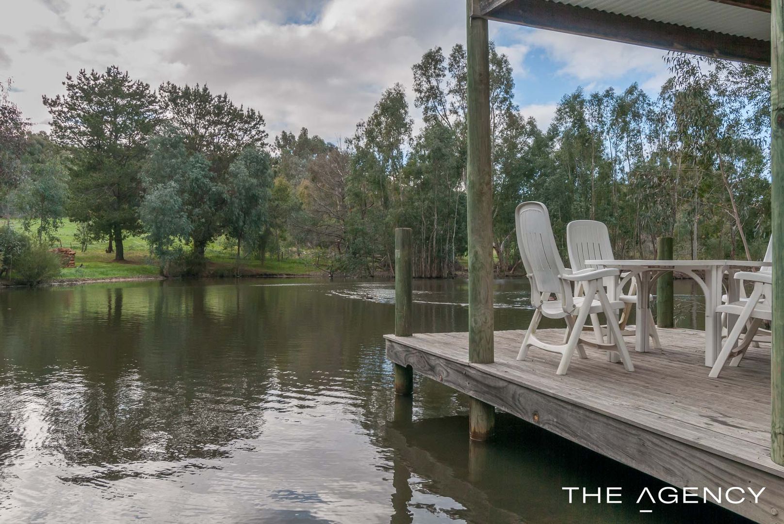 10 Elizabeth Avenue, Mundaring WA 6073, Image 1