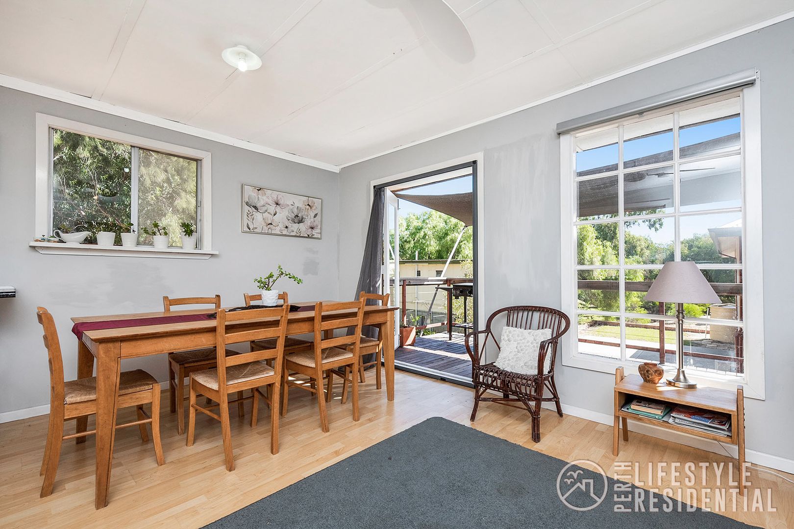 24 Mortimer Road, Guilderton WA 6041, Image 2