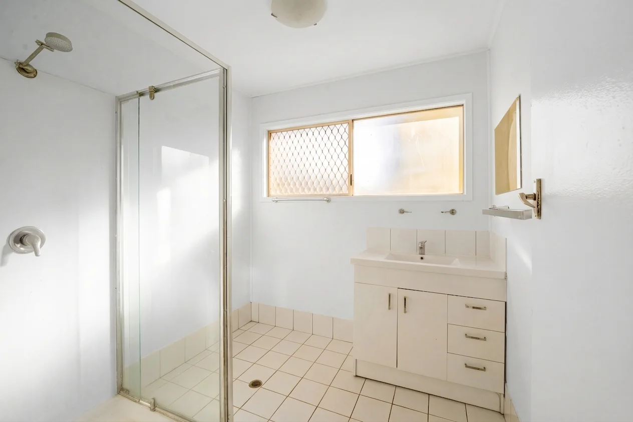 Additional image 24 of 2 English Street, Manunda QLD 4870