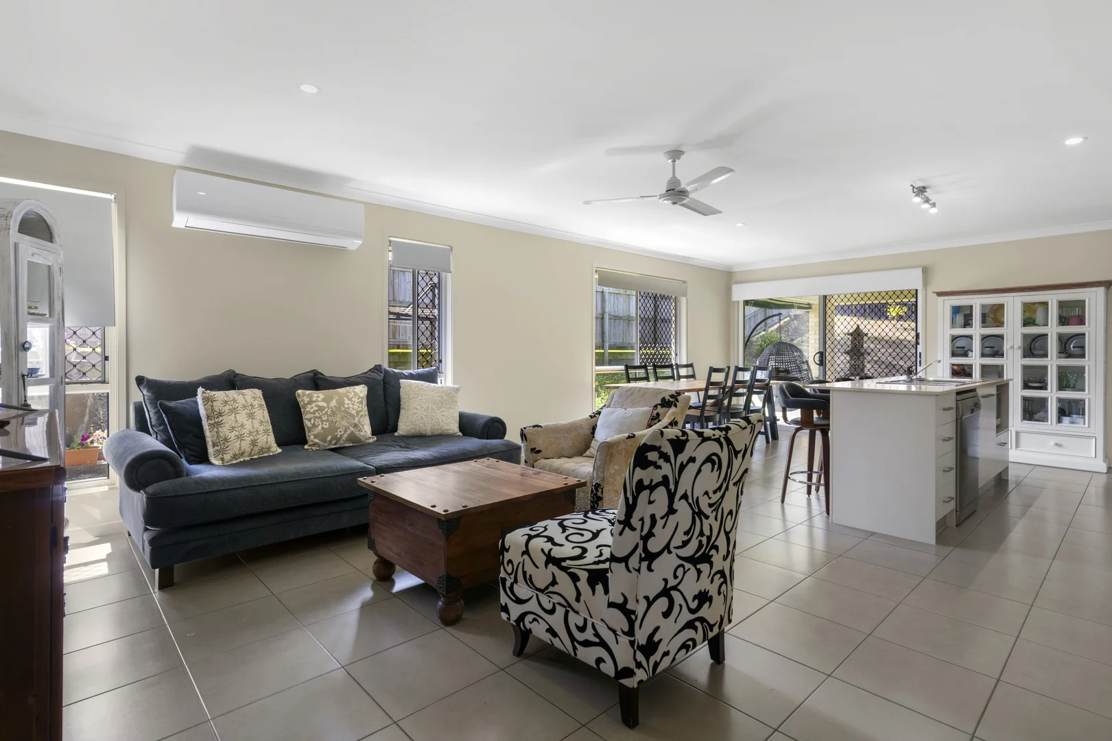 Additional image 4 of 35 Cornforth Crescent, Kirkwood QLD 4680