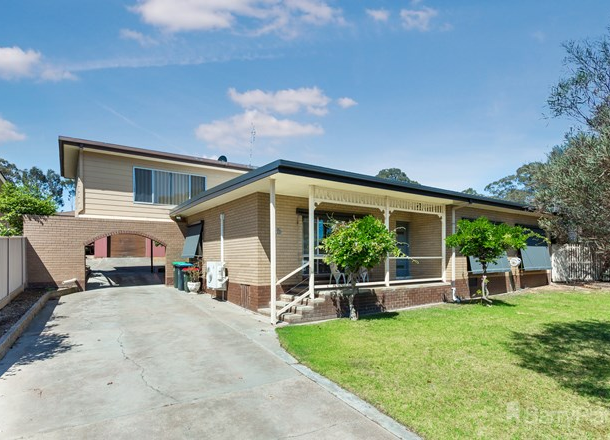 65 Belle Vue Road, Golden Square VIC 3555