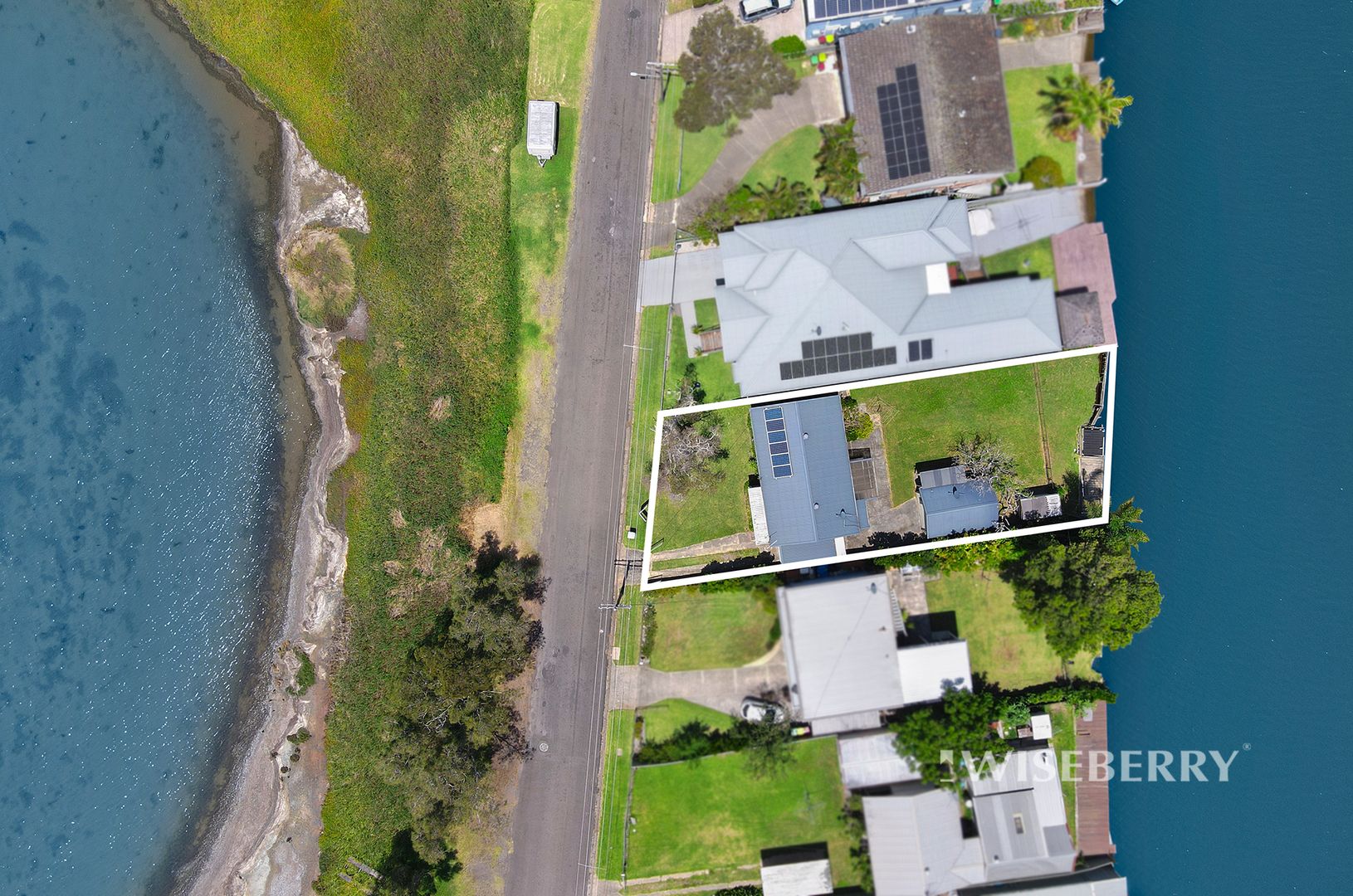 212 Geoffrey Road, Chittaway Point NSW 2261, Image 1