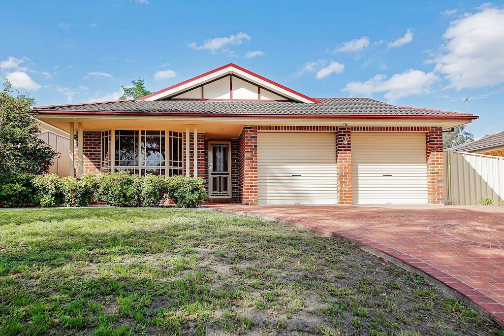 8 Linum Place, Mount Annan NSW 2567, Image 0