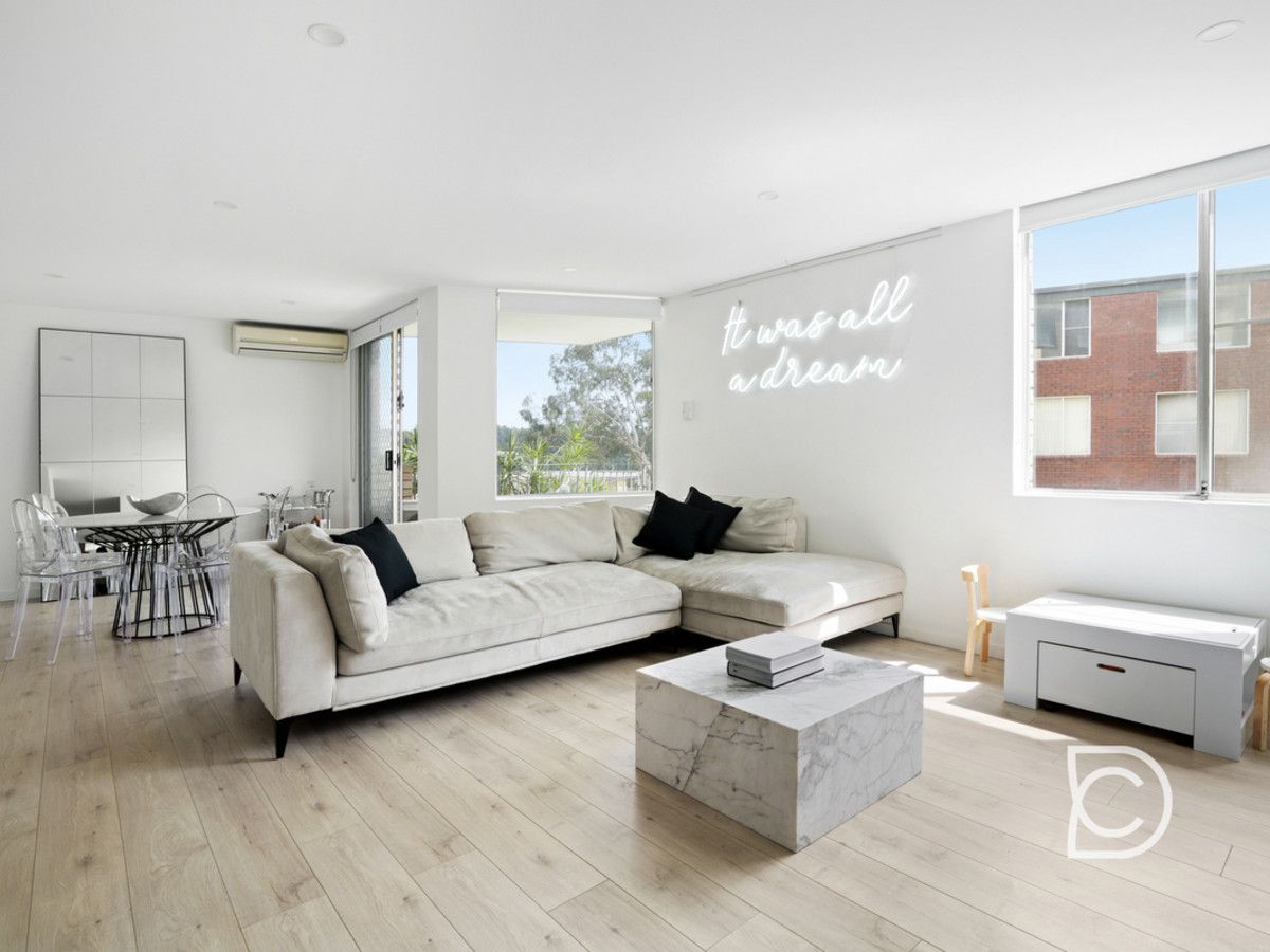 8/6 Bortfield Drive, Chiswick NSW 2046, Image 2