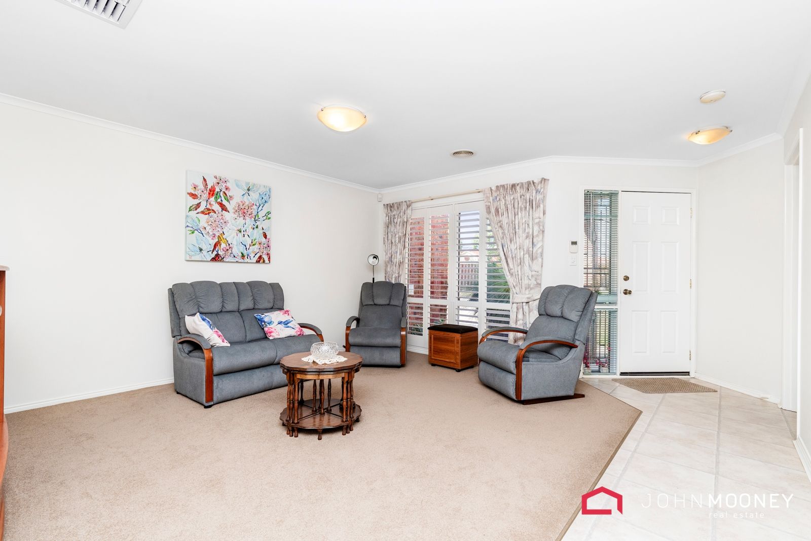 4 Walla Place, Glenfield Park NSW 2650, Image 1