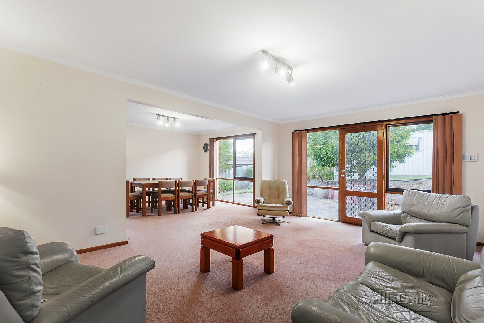 14 Niland Rise, Templestowe VIC 3106, Image 2