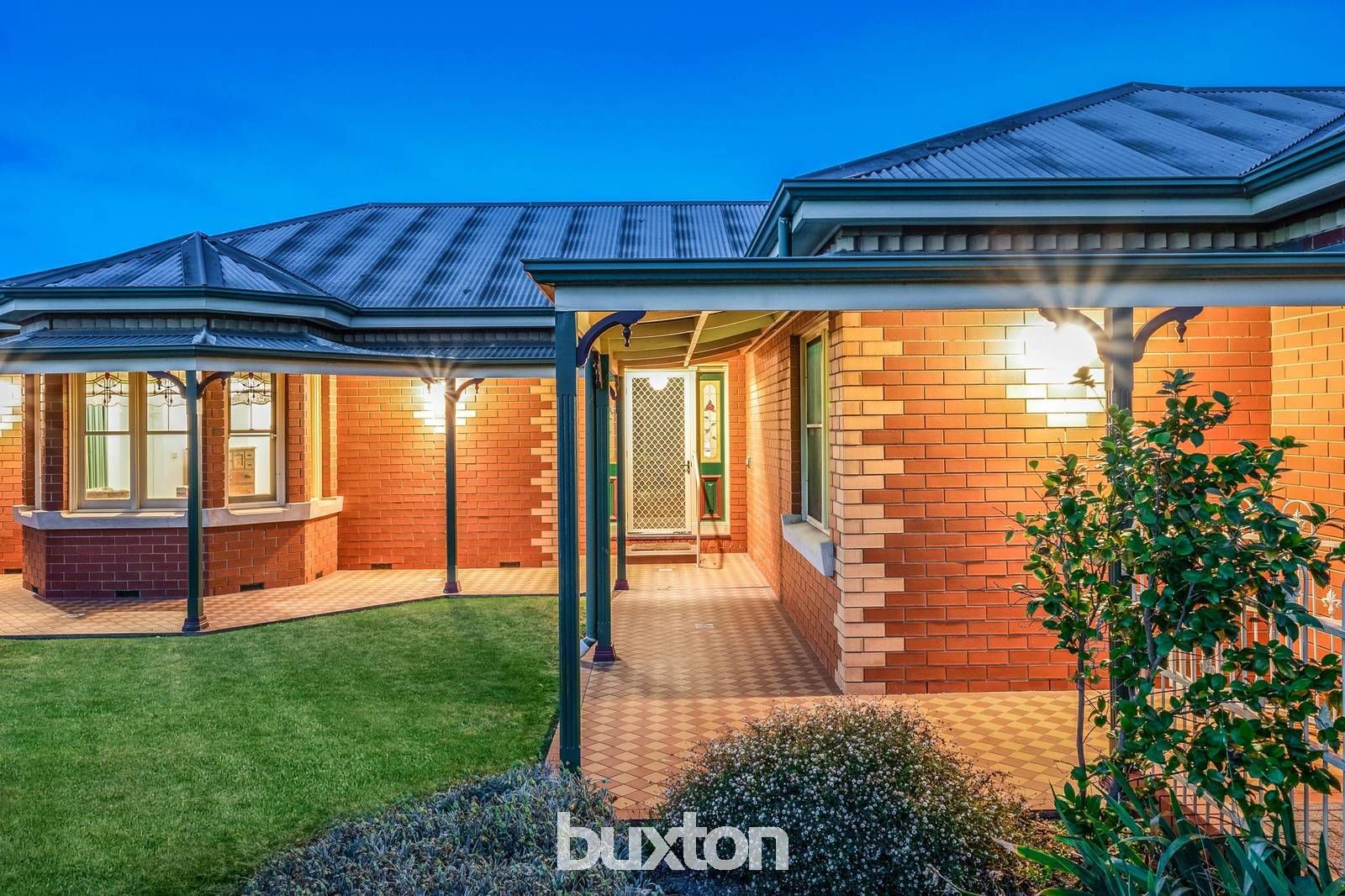 29 Balmoral Gardens, Leopold VIC 3224, Image 2