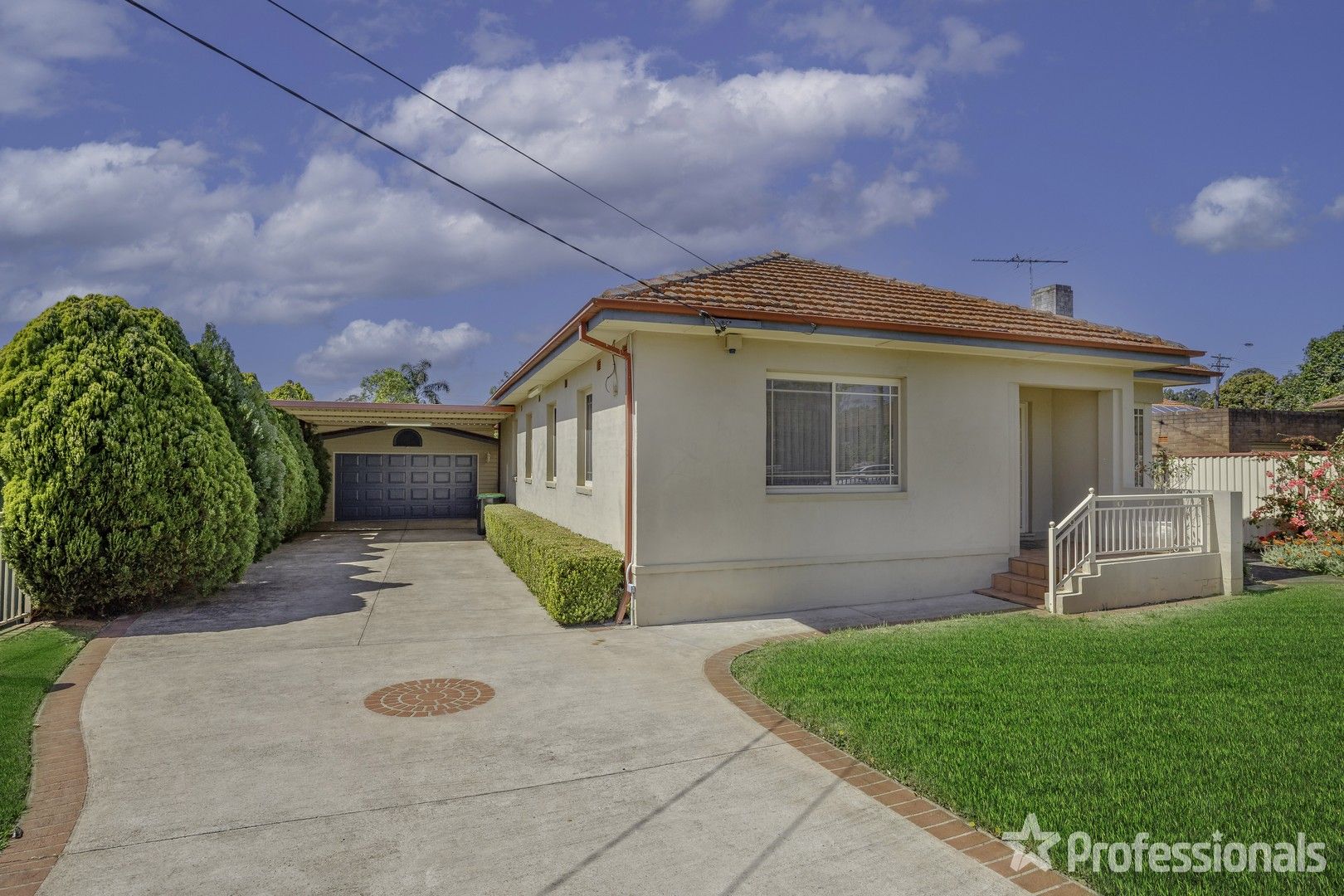 35 Bebe Avenue, Revesby NSW 2212, Image 0