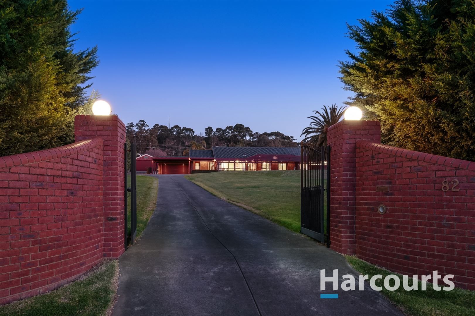 82 Major Crescent, Lysterfield VIC 3156, Image 1