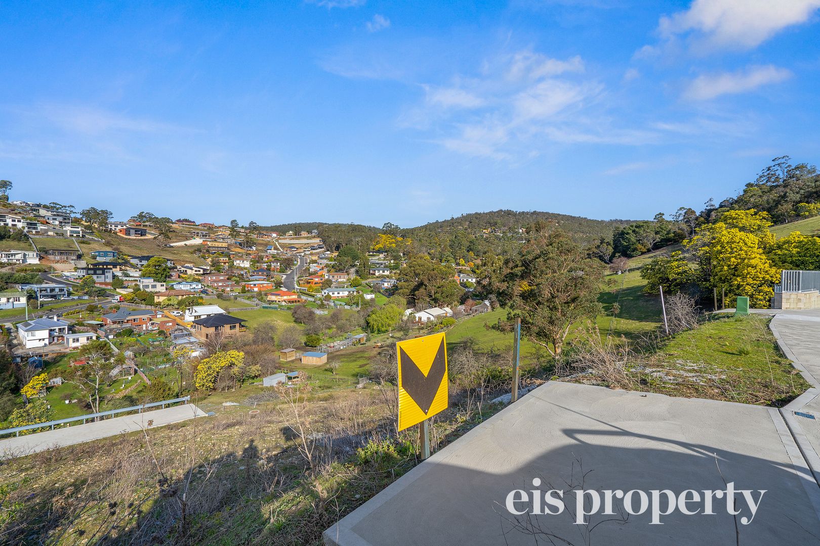 22 Ancanthe Avenue, Lenah Valley TAS 7008, Image 2