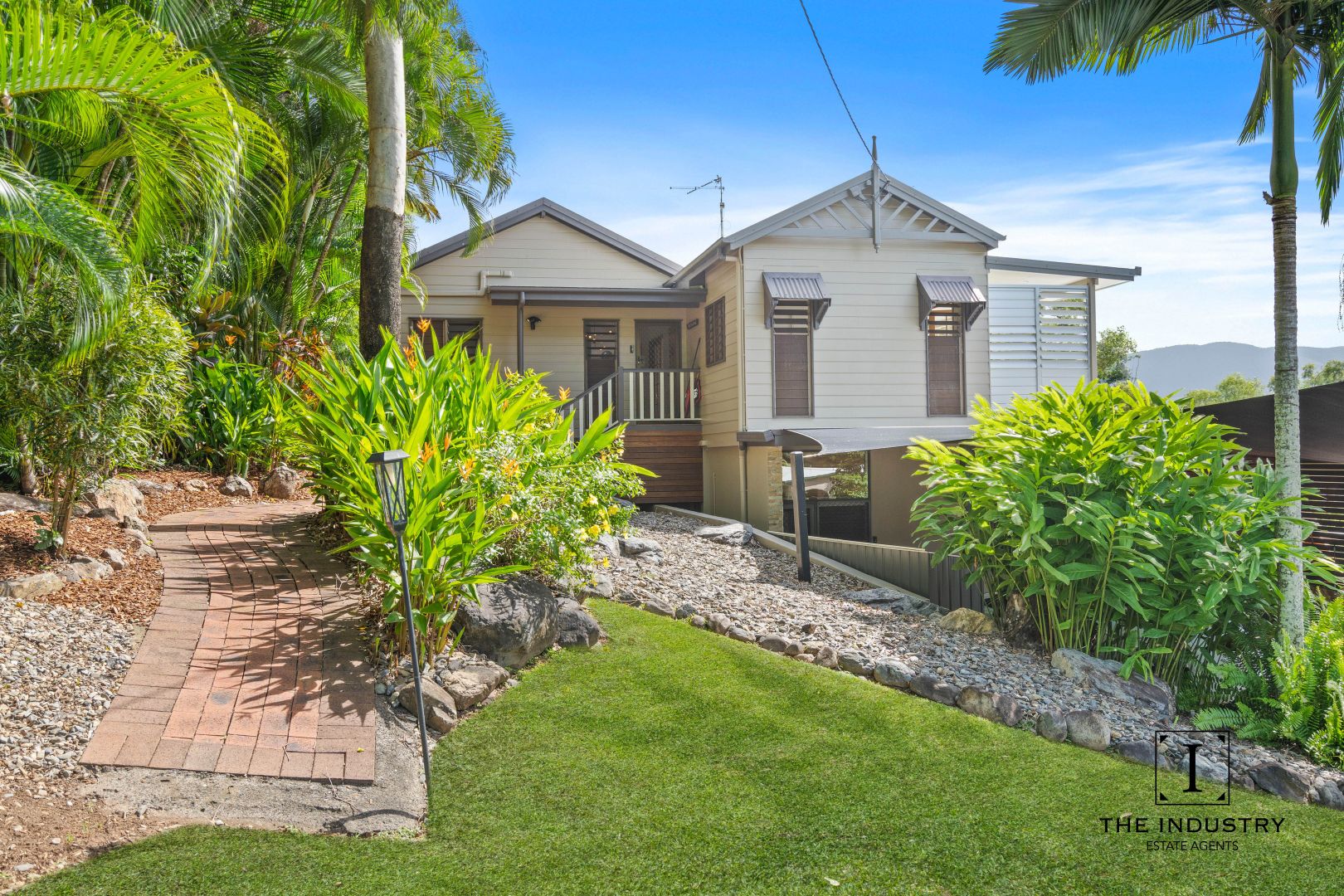 7 Trinidad Close, Trinity Beach QLD 4879, Image 1