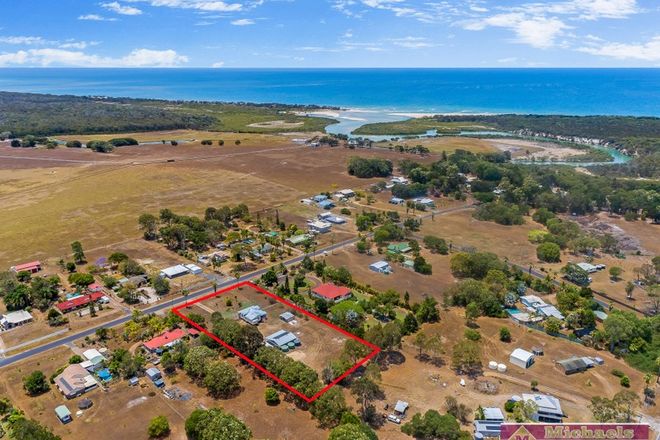 Picture of 36 Davenport Drive, COONARR QLD 4670
