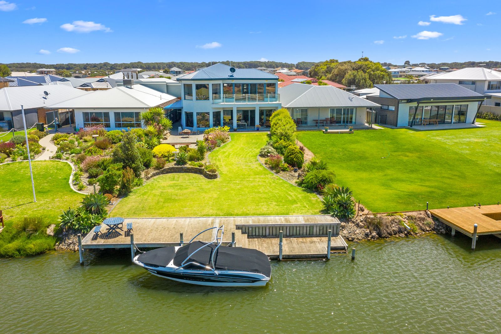 79 Wentworth Parade, Hindmarsh Island SA 5214, Image 0