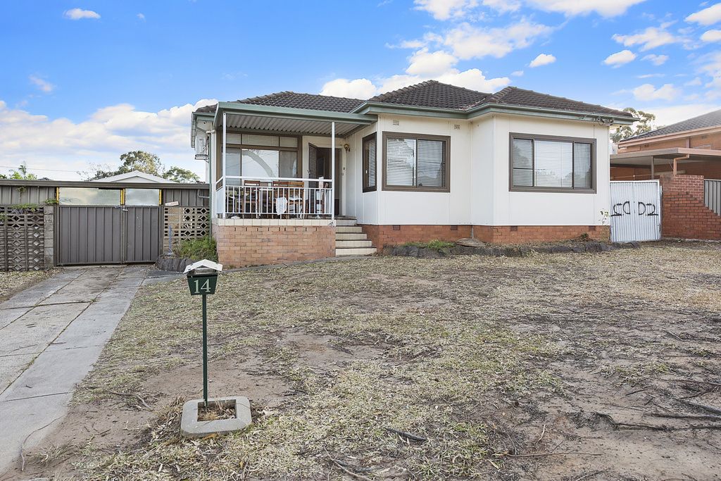 4 bedrooms House in 14 South Pacific Ave MOUNT PRITCHARD NSW, 2170