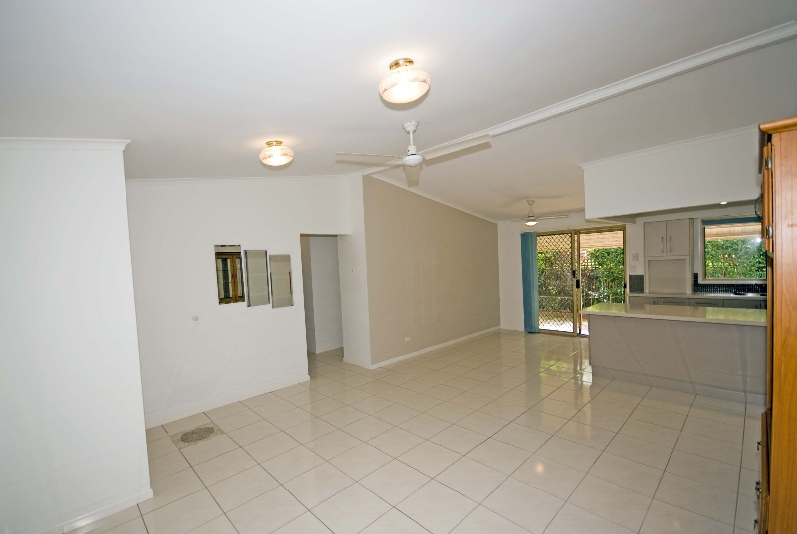 1/49 Boongala Terrace, Maroochydore QLD 4558, Image 2