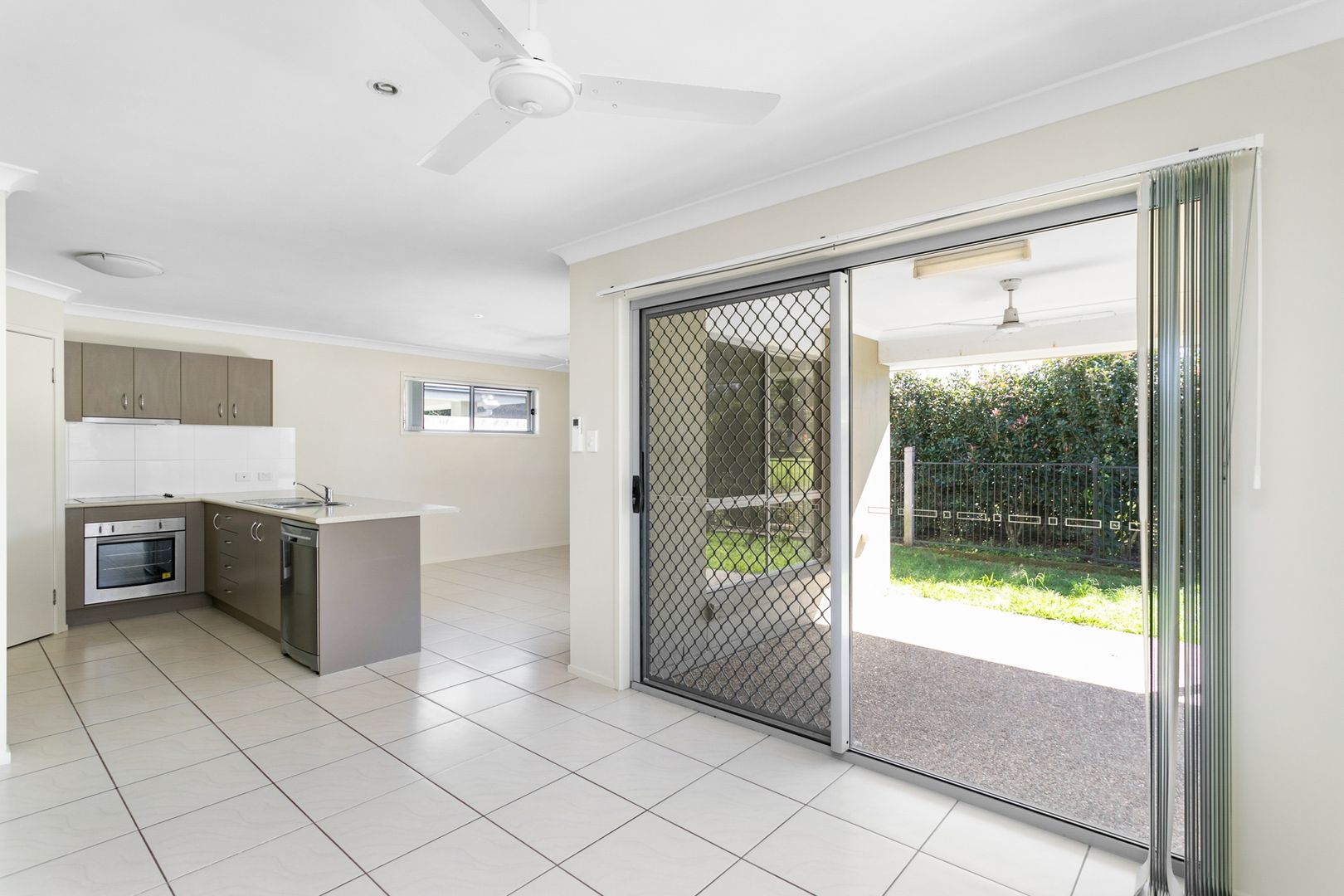 21 Merion Crescent, North Lakes QLD 4509, Image 2